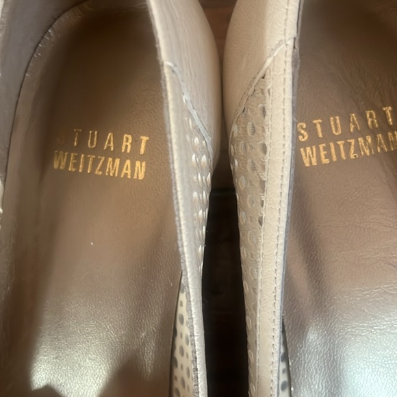 Stuart Weitzman Ivory Kitten Heel Lazer Cut Size 6 New With Tag - Picture 2 of 7